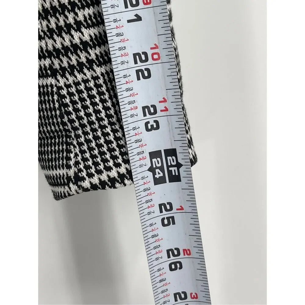 Elie Tahari Blazer‎ Women's Size 6 Houndstooth Black White